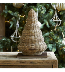 Rustic Rattan Wavy Christmas Tree